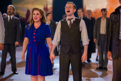 Première 40-45 voor Maja Van Honsté, Daphne Wellens en Hans De Munter @ studio 100 Pop-Up Theater, foto 22, foto's door Goele Bormans - FrontView Magazine