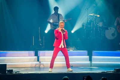 Christoff XL @ Ethias theater Hasselt, picture 15, photographed by Gert Daemen - FrontView Magazine