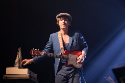 Stef Kamil Carlens @ Ancienne Belgique, picture 7, photographed by David Johnson - FrontView Magazine