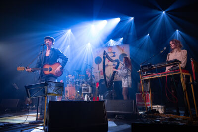 Stef Kamil Carlens @ Ancienne Belgique, picture 11, photographed by David Johnson - FrontView Magazine
