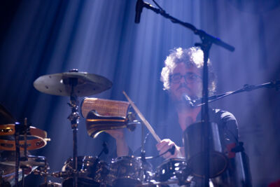Stef Kamil Carlens @ Ancienne Belgique, picture 24, photographed by David Johnson - FrontView Magazine