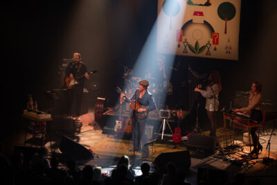 Stef Kamil Carlens @ Ancienne Belgique, picture 39, photographed by David Johnson - FrontView Magazine