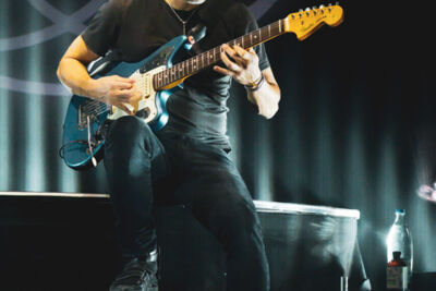 Rodrigo y Gabriela De Roma, picture 10, photographed by Myra Segers - FrontView Magazine