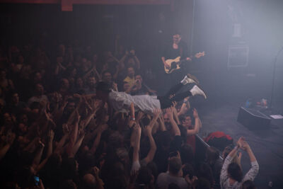 The Van Jets @ Ancienne Belgique, picture 18, photographed by David Johnson - FrontView Magazine
