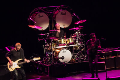 Golden Earring - Live in Concert 2019 @ Ethias Theater, picture 15, photographed by Hilde  Hermans - FrontView Magazine