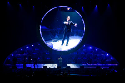 Michael Bublé @ Sportpaleis, picture 10, photographed by Sandra Van Watermeulen - FrontView Magazine