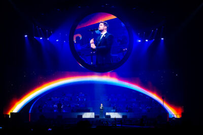 Michael Bublé @ Sportpaleis, picture 22, photographed by Sandra Van Watermeulen - FrontView Magazine