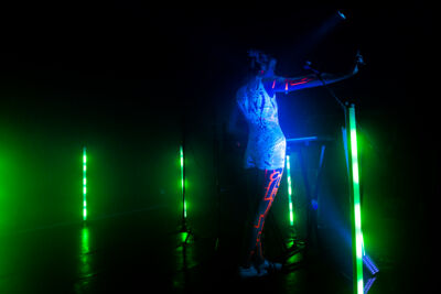 Lydmor @ Trix Club, picture 12, photographed by Sandra Van Watermeulen - FrontView Magazine