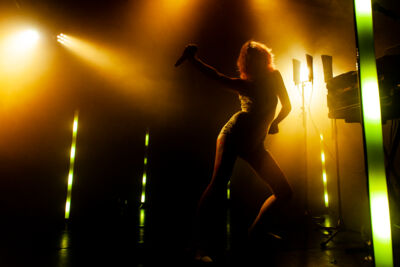 Lydmor @ Trix Club, picture 14, photographed by Sandra Van Watermeulen - FrontView Magazine