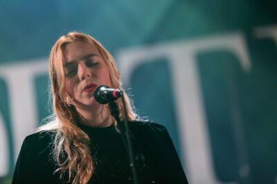 Portland @ Ancienne Belgique, picture 3, photographed by Chris Lippens - FrontView Magazine
