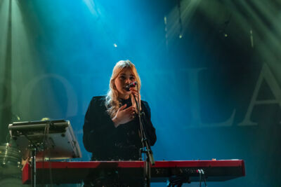 Portland @ Ancienne Belgique, picture 8, photographed by Chris Lippens - FrontView Magazine