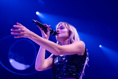 Angele @ Lotto Arena, foto 14, foto's door Sandra Van Watermeulen - FrontView Magazine