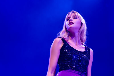 Angele @ Lotto Arena, foto 15, foto's door Sandra Van Watermeulen - FrontView Magazine