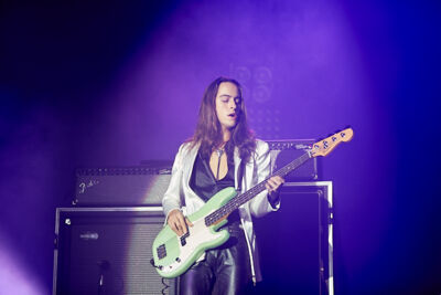 Greta Van Fleet - March Of The Peaceful Army @ Lotto Arena, picture 4, photographed by FrontView Magazine