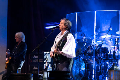 Chris De Burgh @ De Roma, picture 2, photographed by dirk janssens - FrontView Magazine