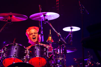 Blöf @ Lotto Arena, picture 16, photographed by Sandra Van Watermeulen - FrontView Magazine