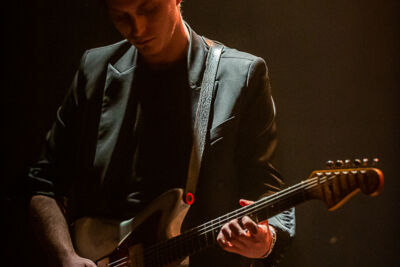 Geike Arnaert @ De Casino, picture 2, photographed by Chris Lippens - FrontView Magazine