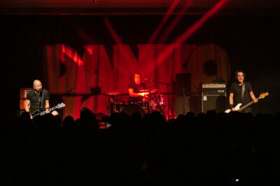 Danko Jones @ De Casino, foto 12, foto's door David Johnson - FrontView Magazine