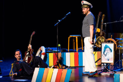 Kapitein Winokio 15 jaar handjes draaien @ Bourla Schouwburg, picture 19, photographed by FrontView Magazine
