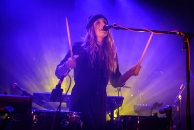 Boy & Bear (met Wildwood Kin) @ De Roma, picture 13, photographed by Myra Segers - FrontView Magazine