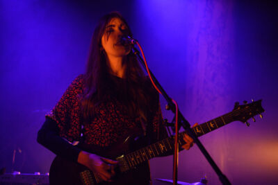 Boy & Bear (met Wildwood Kin) @ De Roma, picture 20, photographed by Myra Segers - FrontView Magazine