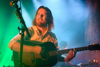Boy & Bear (met Wildwood Kin) @ De Roma, picture 32, photographed by Myra Segers - FrontView Magazine