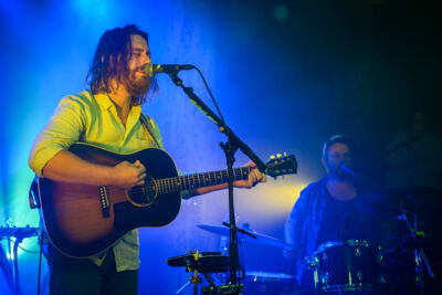 Boy & Bear (met Wildwood Kin) @ De Roma, picture 33, photographed by Myra Segers - FrontView Magazine