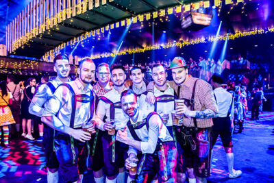 Moose Bar XXL @ sportpaleis, picture 8, photographed by Gert Daemen - FrontView Magazine
