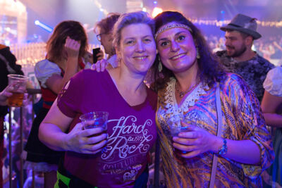 Moose Bar XXL @ sportpaleis, picture 38, photographed by Gert Daemen - FrontView Magazine