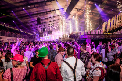 Moose Bar XXL @ sportpaleis, picture 39, photographed by Gert Daemen - FrontView Magazine