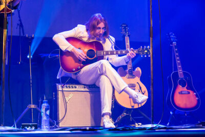 The Bootleg Beatles @ De Roma, picture 15, photographed by Marc Verdonck - FrontView Magazine