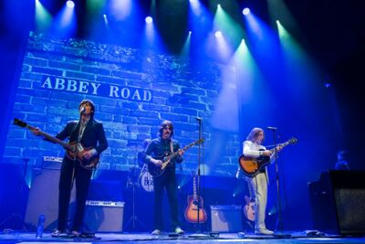 The Bootleg Beatles @ De Roma, picture 24, photographed by Marc Verdonck - FrontView Magazine