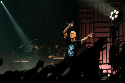 Milow @ Lotto Arena, foto 8, foto's door Sandra Van Watermeulen - FrontView Magazine
