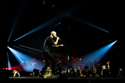 Milow @ Lotto Arena, foto 9, foto's door Sandra Van Watermeulen - FrontView Magazine