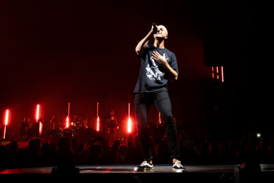 Milow @ Lotto Arena, foto 10, foto's door Sandra Van Watermeulen - FrontView Magazine