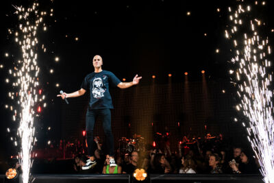 Milow @ Lotto Arena, foto 11, foto's door Sandra Van Watermeulen - FrontView Magazine