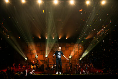 Milow @ Lotto Arena, foto 30, foto's door Sandra Van Watermeulen - FrontView Magazine