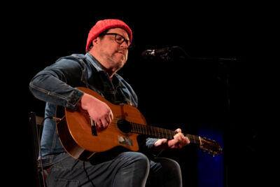 Damien Jurado @ De Roma, picture 3, photographed by Myra Segers - FrontView Magazine