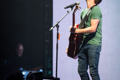 James Blunt @ Vorst Nationaal, foto 4, foto's door Heidi Nys - FrontView Magazine