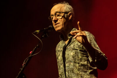 Raymond van het Groenewoud - Raymond 70 @ Het Depot, picture 9, photographed by Jürgen Bruynooghe - FrontView Magazine