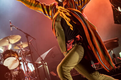 Cage The Elephant @ 013 Tilburg, foto 1, foto's door Jürgen Bruynooghe - FrontView Magazine