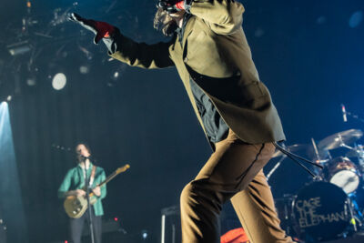 Cage The Elephant @ 013 Tilburg, foto 15, foto's door Jürgen Bruynooghe - FrontView Magazine