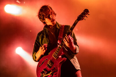 Cage The Elephant @ 013 Tilburg, foto 19, foto's door Jürgen Bruynooghe - FrontView Magazine