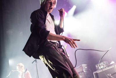 SWMRS @ 013 Tilburg, foto 3, foto's door Jürgen Bruynooghe - FrontView Magazine