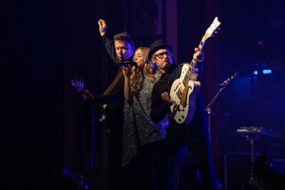 Hooverphonic @ De Roma, picture 9, photographed by dirk janssens - FrontView Magazine