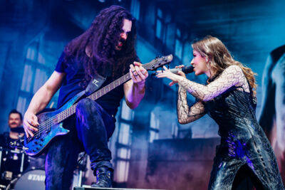 Beyond The Black @ Autoarena Oberhausen, picture 8, photographed by Dorien Goetschalckx - FrontView Magazine