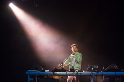Vlerk @ OLT Rivierenhof, picture 2, photographed by Marc Verdonck - FrontView Magazine