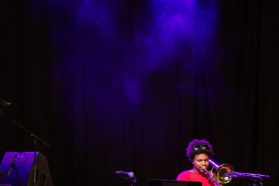 Nabou Claerhout (solo) @ Jazz Middelheim, picture 2, photographed by Marc Verdonck - FrontView Magazine