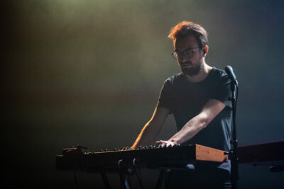 Tessa Dixson @ Ancienne Belgique, picture 7, photographed by Jürgen Bruynooghe - FrontView Magazine