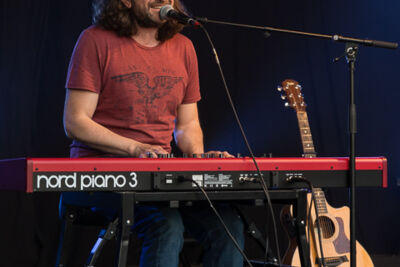 Tom Helsen @ Sunset Sessies by Hangar 3020, picture 3, photographed by Jürgen Bruynooghe - FrontView Magazine